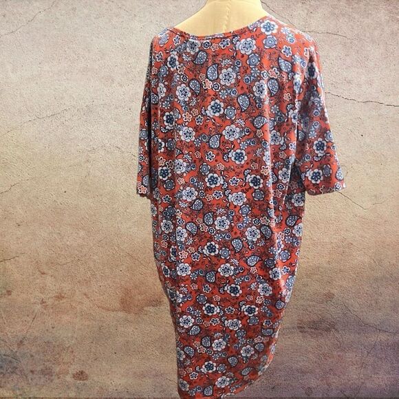 LuLaRoe 4 NWT Tops - Picture 8 of 11